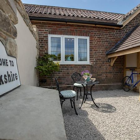 Exclusive Holiday Accommodation - Bancroft Cottage ベデール エクステリア 写真